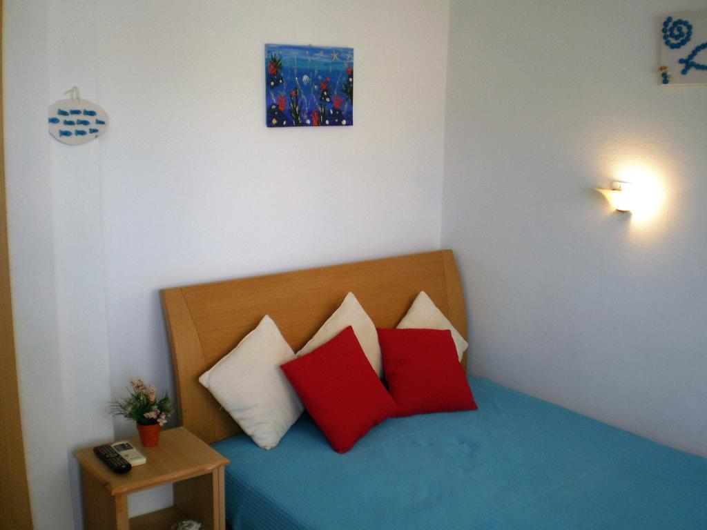 Sunrise Flora Apartment Agia Marina  Exterior photo